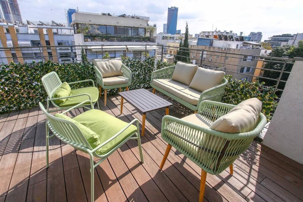 Shenkin Street 2br Rooftop Penthouse